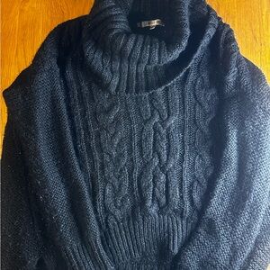 Jennifer Lopez Black Knit Sweater
